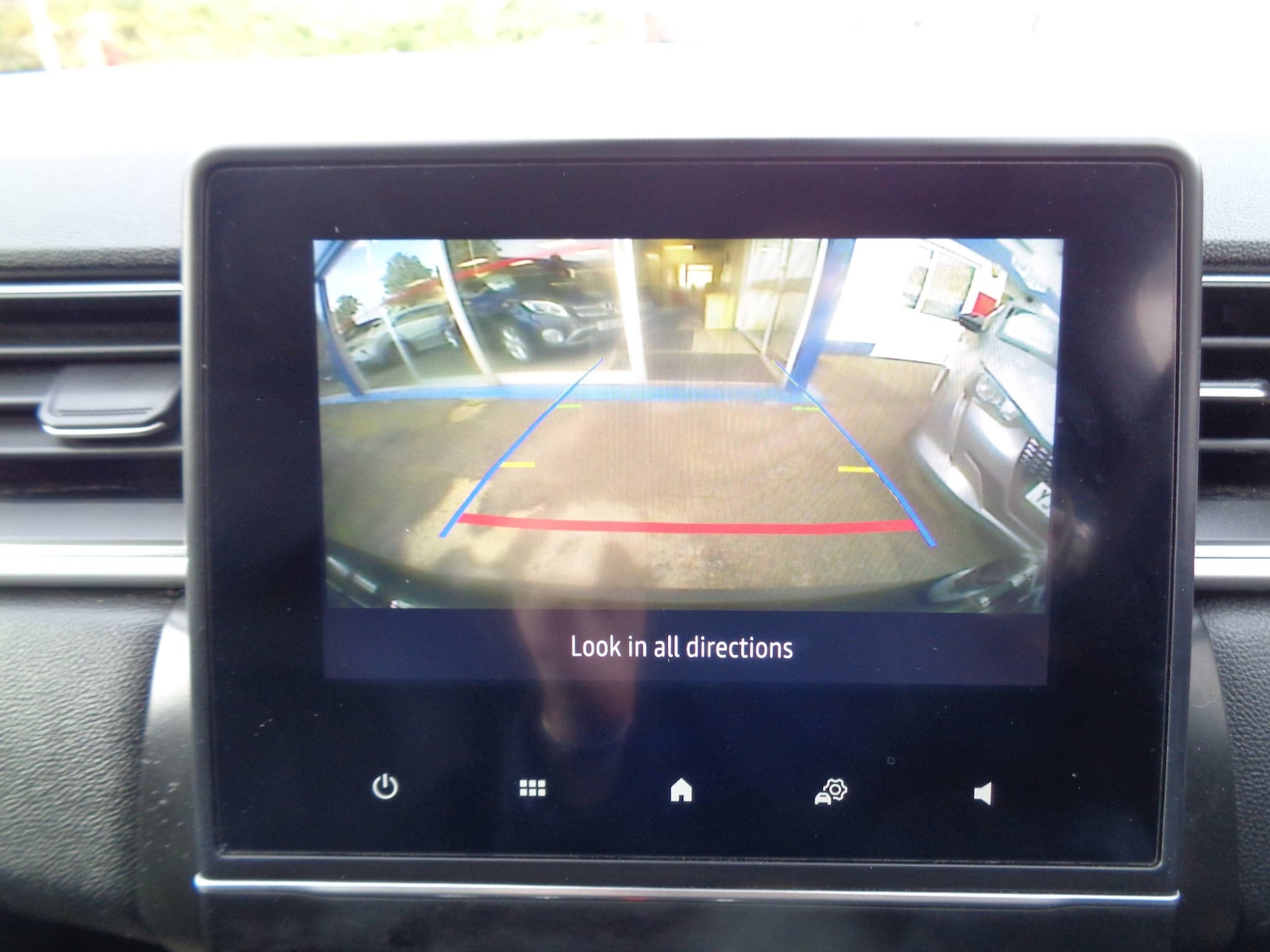 Used Renault Captur 2022 for sale - 76422085: Photo 10