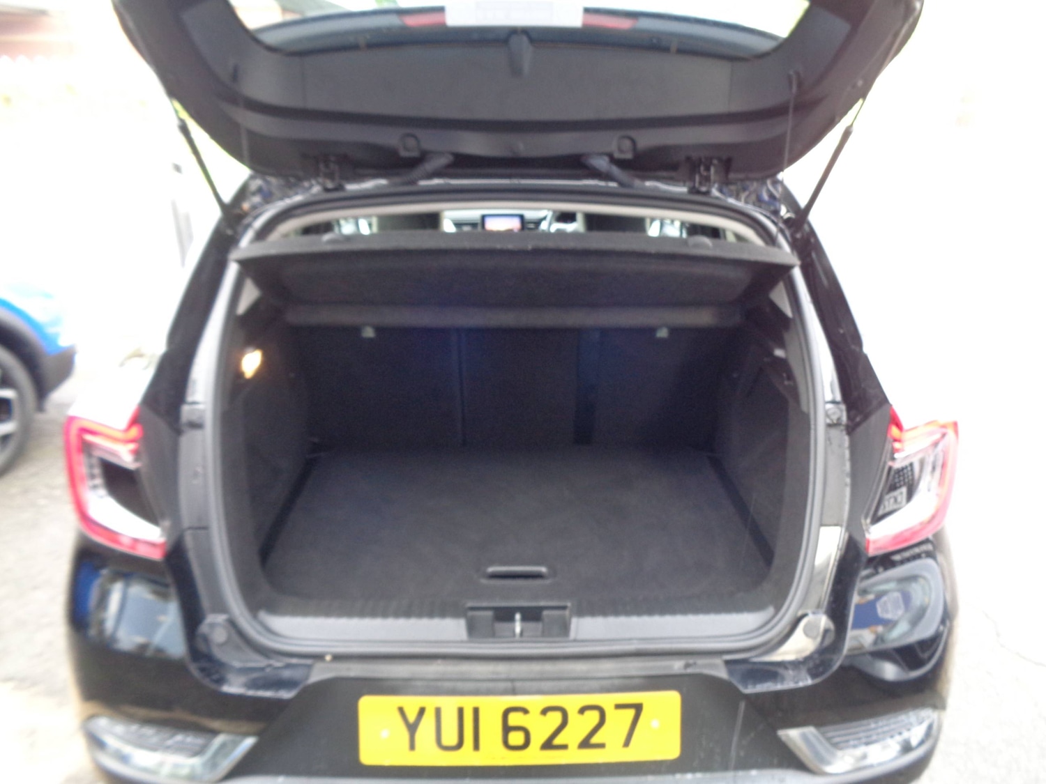 Used Renault Captur 2022 for sale - 76422085: Photo 11