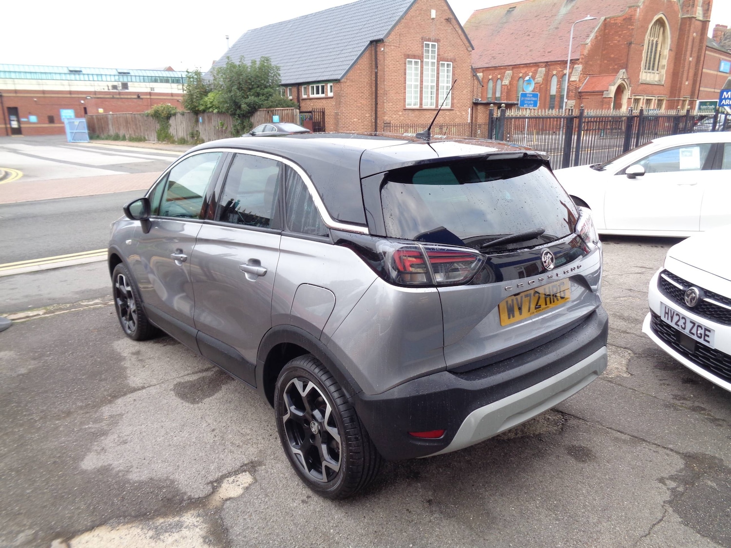 Used Vauxhall Crossland 2022 for sale - 76288551: Photo 2