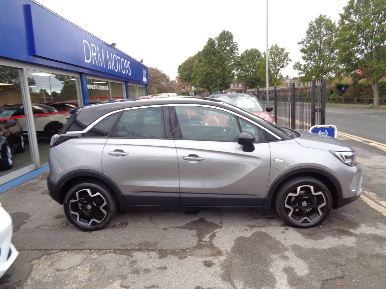 Used Vauxhall Crossland 2022 for sale - 76288551: Photo 3