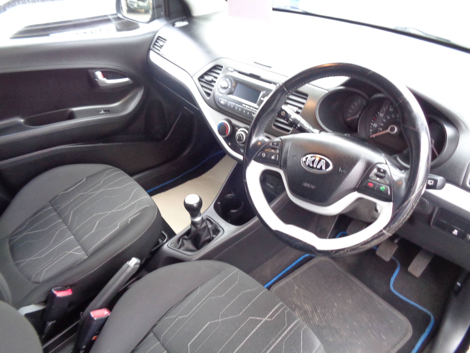 Used Kia Picanto 2015 for sale - 77391964: Photo 5
