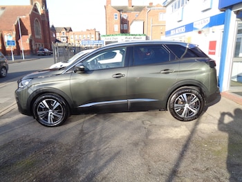 Used Peugeot 3008 2020 for sale - 76504644: Photo