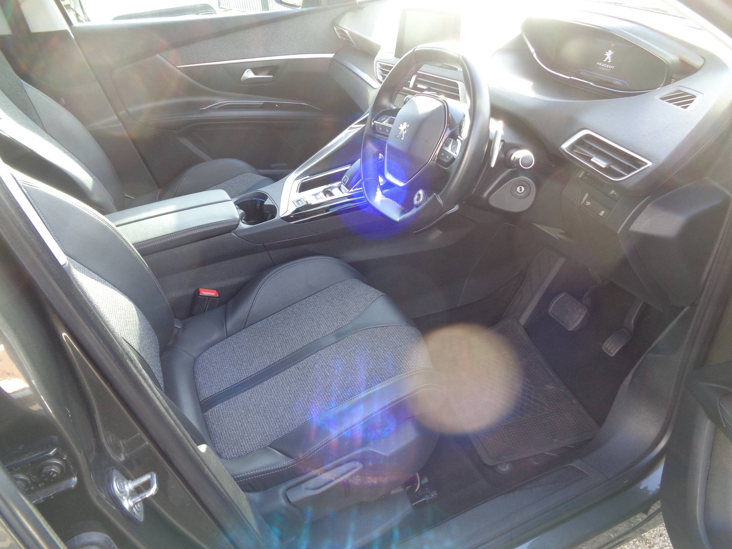 Used Peugeot 3008 2020 for sale - 76504644: Photo 5