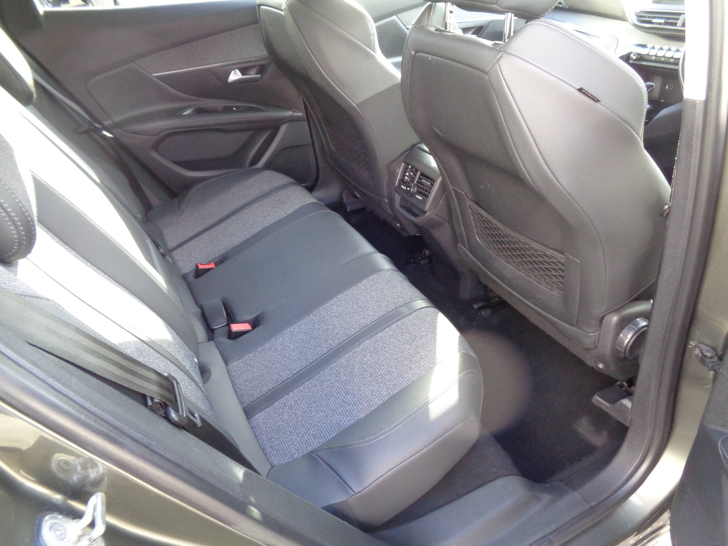 Used Peugeot 3008 2020 for sale - 76504644: Photo 6