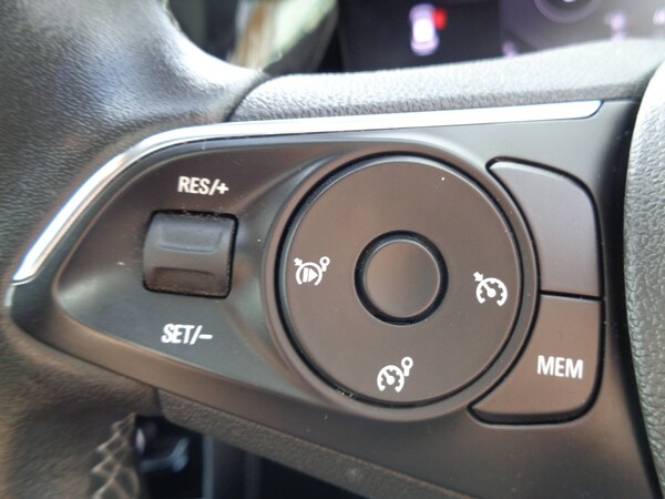 Used Vauxhall Grandland 2022 for sale - 76262924: Photo 8