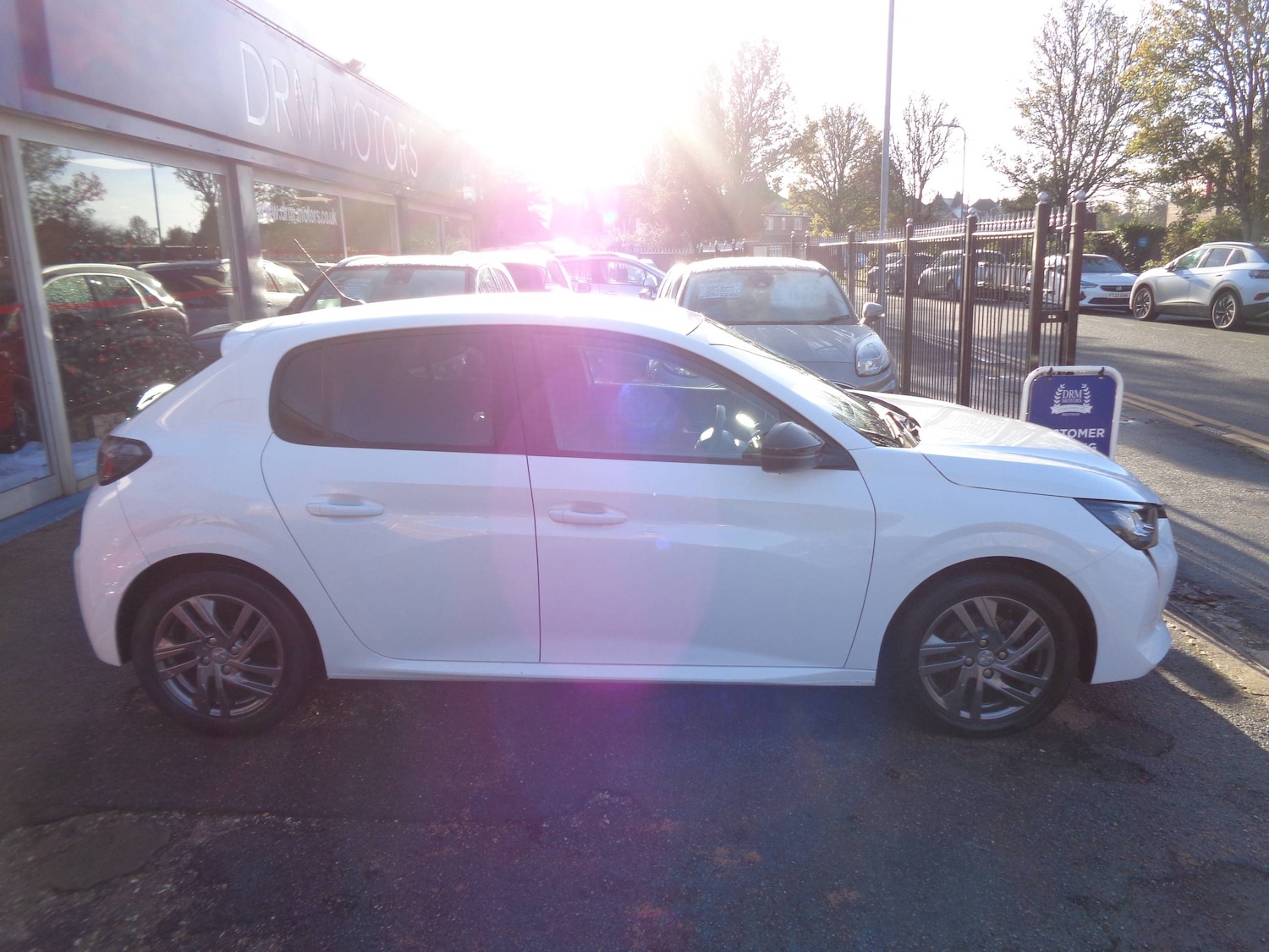Used Peugeot 208 2022 for sale - 76707494: Photo 3