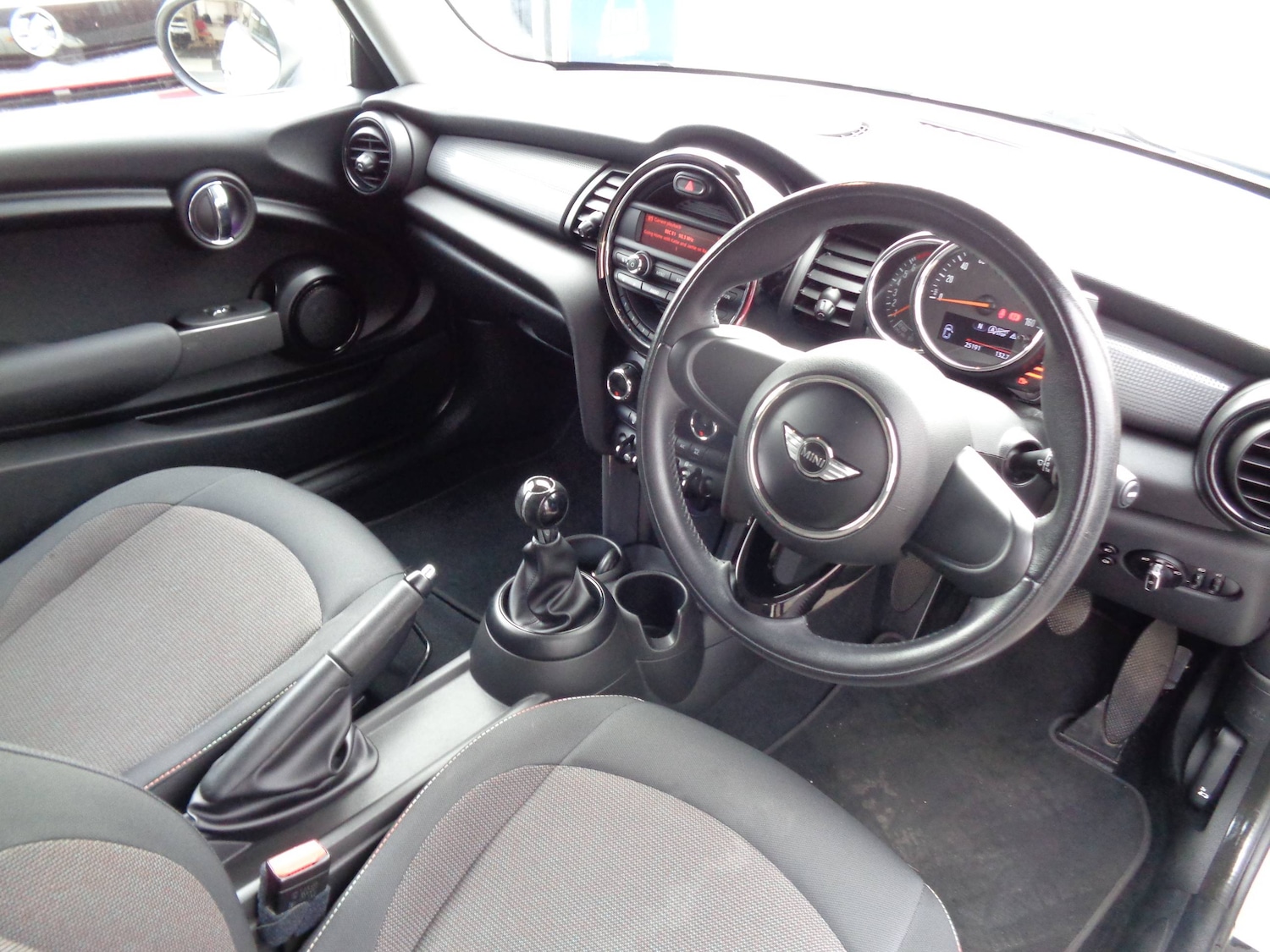 Used MINI Hatch 2014 for sale - 76303002: Photo 5