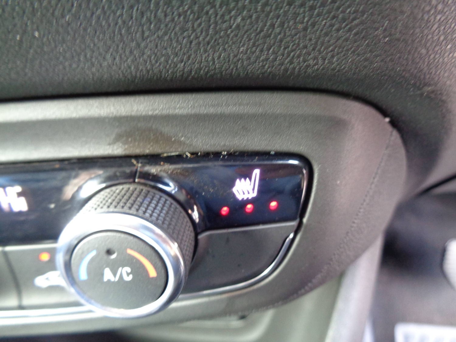 Used Vauxhall Crossland 2022 for sale - 76242952: Photo 11