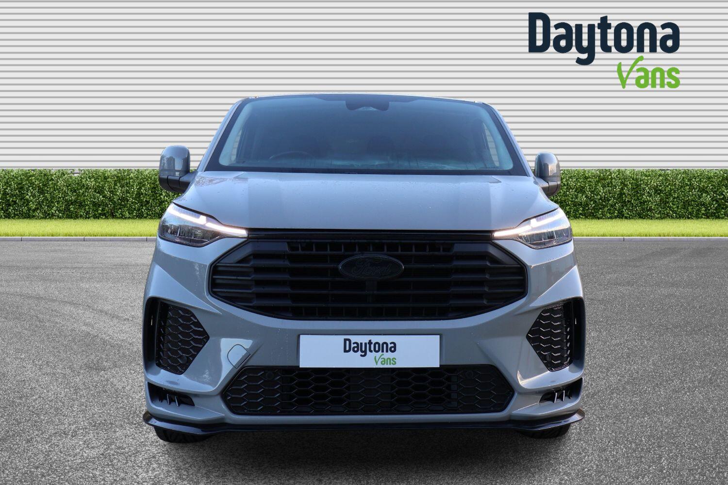 Used Ford Transit Custom 2024 for sale - 77049232: Photo 2