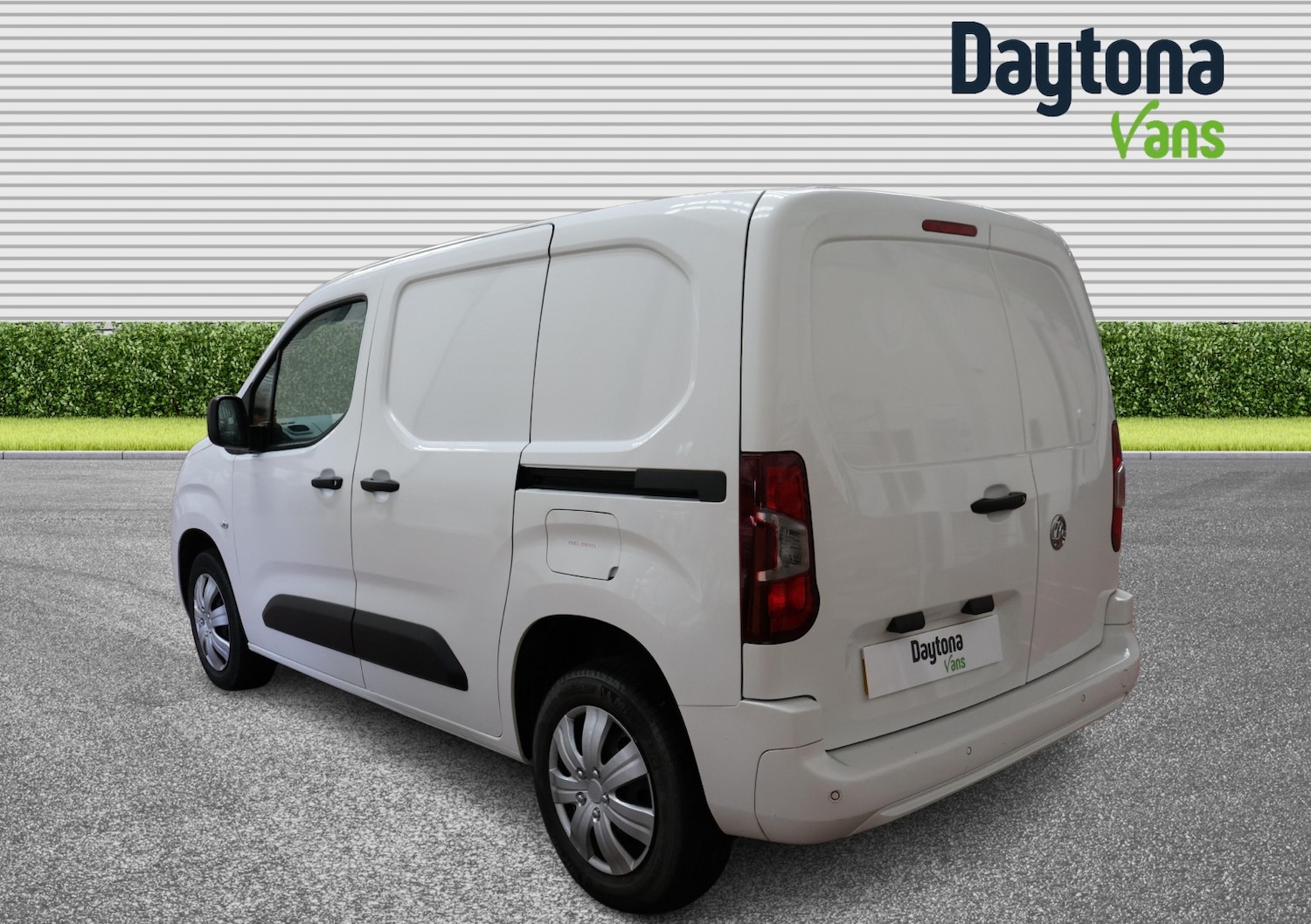 Used Vauxhall Combo 2022 for sale - 77220532: Photo 3