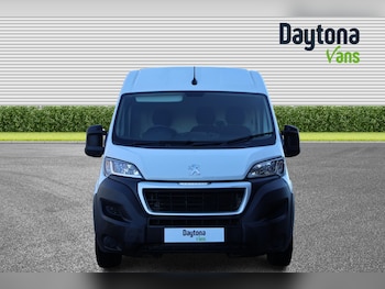 Used Peugeot Boxer 2023 for sale - 77049276: Photo