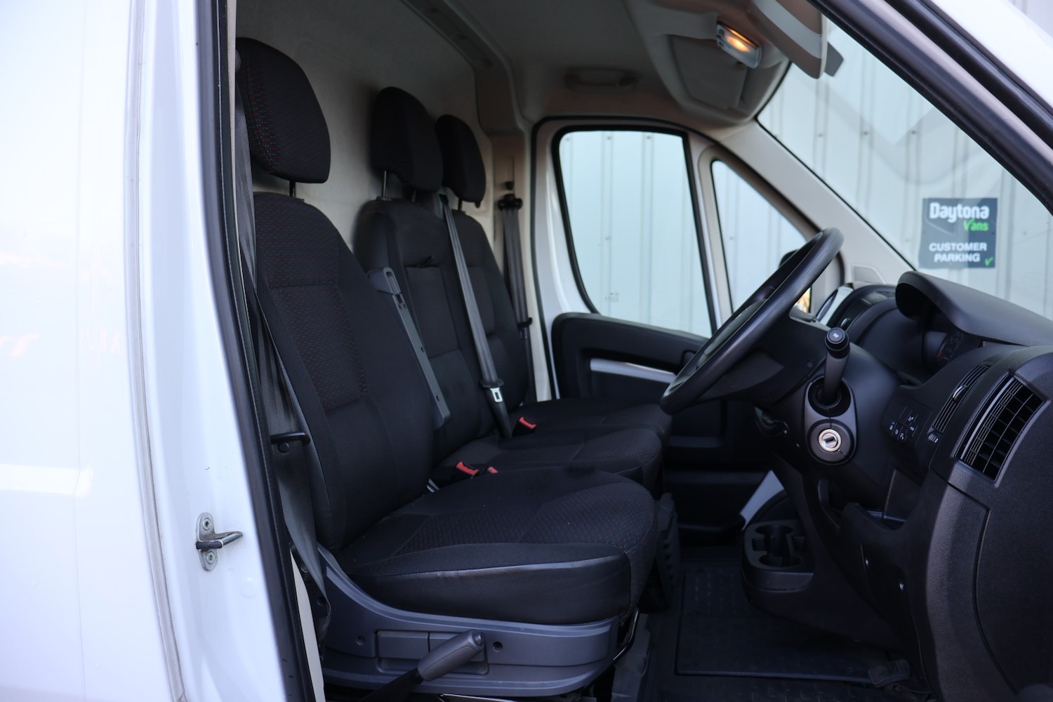 Used Peugeot Boxer 2023 for sale - 77049276: Photo 31