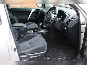 Used Toyota Land Cruiser 2021 for sale - 77336250: Photo