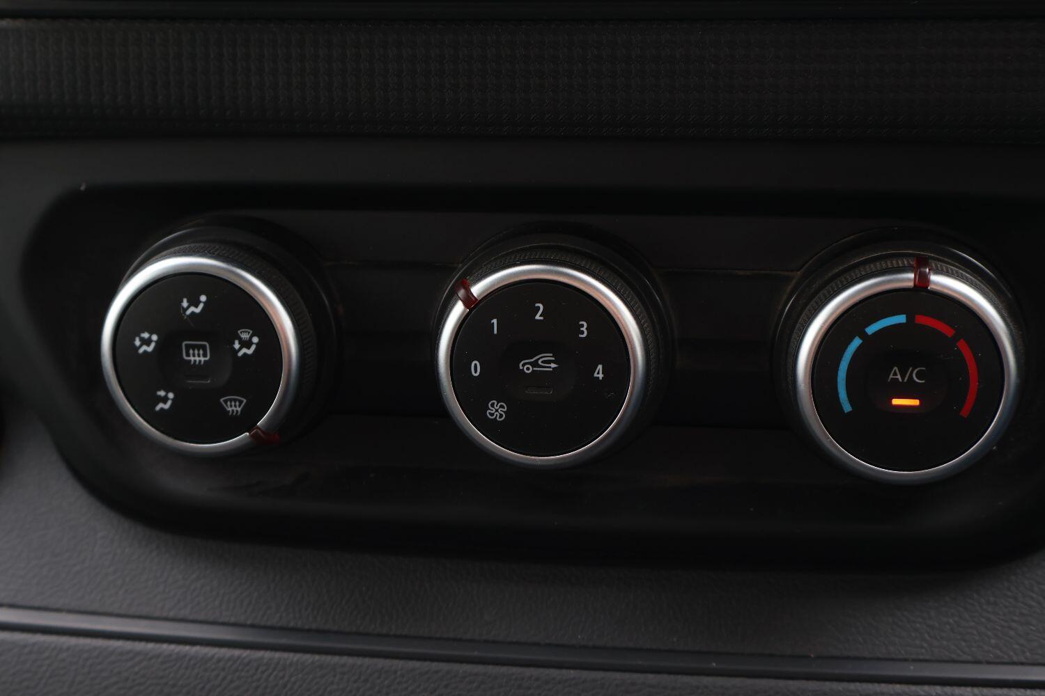 Used Renault Trafic 2023 for sale - 77049233: Photo 12