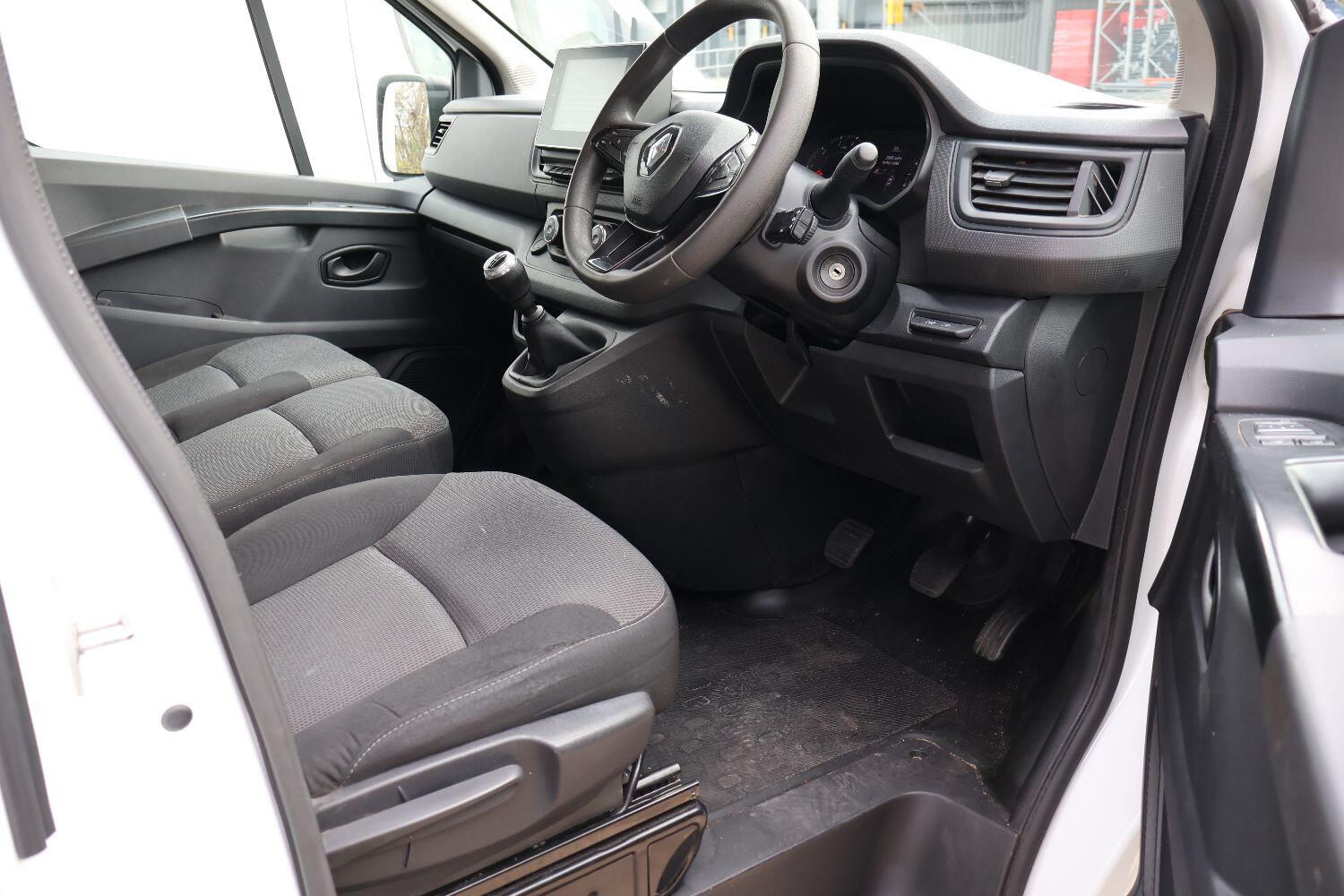 Used Renault Trafic 2023 for sale - 77049233: Photo 9