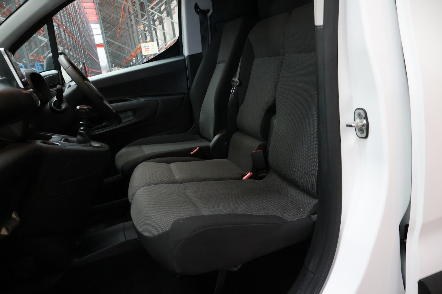 Used Vauxhall Combo 2022 for sale - 77225184: Photo 2