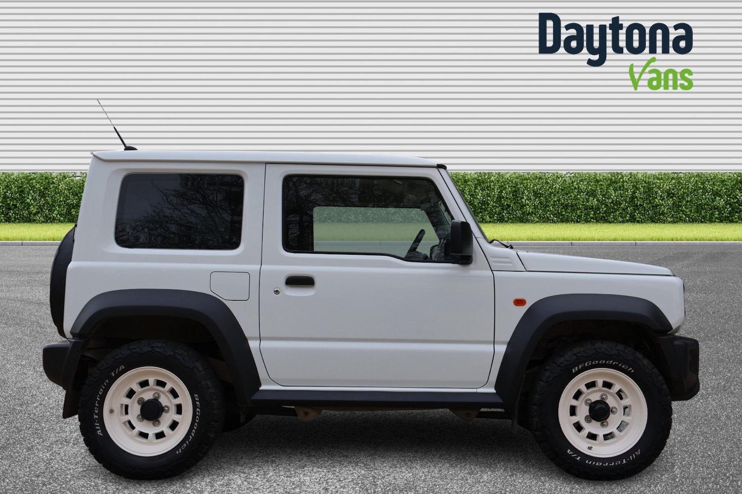 Used Suzuki Jimny 2023 for sale - 77049238: Photo 11
