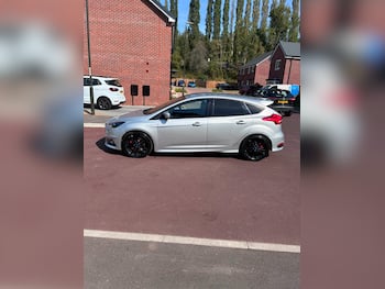 Used Ford Focus 2016 for sale - 79733182: Photo