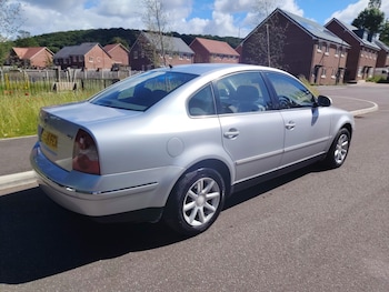 Used Volkswagen Passat 2004 for sale - 78846544: Photo