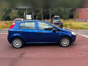 Used Fiat Grande Punto 2009 for sale - 79152545: Photo
