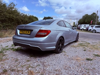 Used Mercedes-Benz C Class 2012 for sale - 79326527: Photo