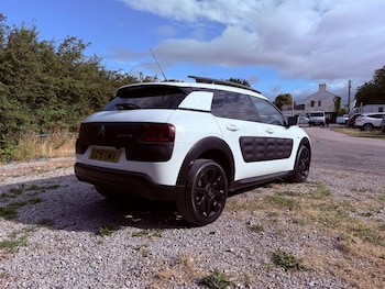 Used Citroen C4 Cactus 2015 for sale - 79326526: Photo