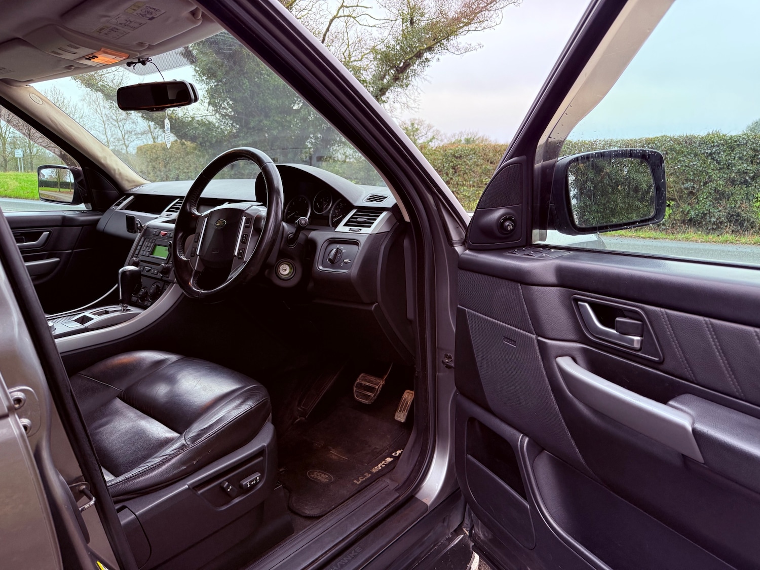 Used Land Rover Range Rover Sport 2009 for sale - 77398879: Photo 7