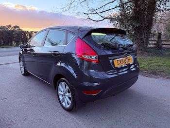 Used Ford Fiesta 2011 for sale - 78055788: Photo