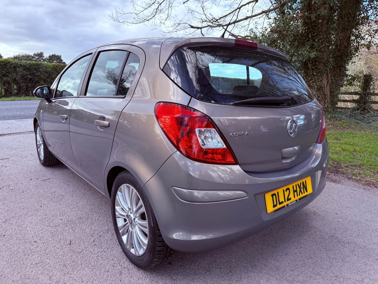 Used Vauxhall Corsa 2012 for sale - 78210453: Photo 3