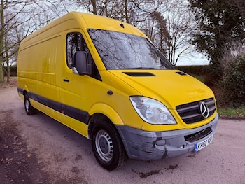 Mercedes-Benz Sprinter feature image