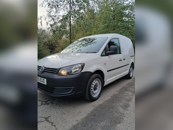 Used Volkswagen Caddy 2015 for sale - 76507371: Photo