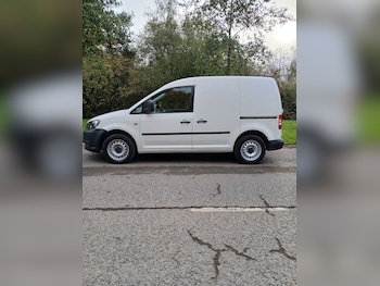 Used Volkswagen Caddy 2015 for sale - 76507371: Photo