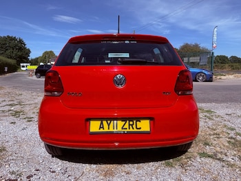 Used Volkswagen Polo 2011 for sale - 79469364: Photo