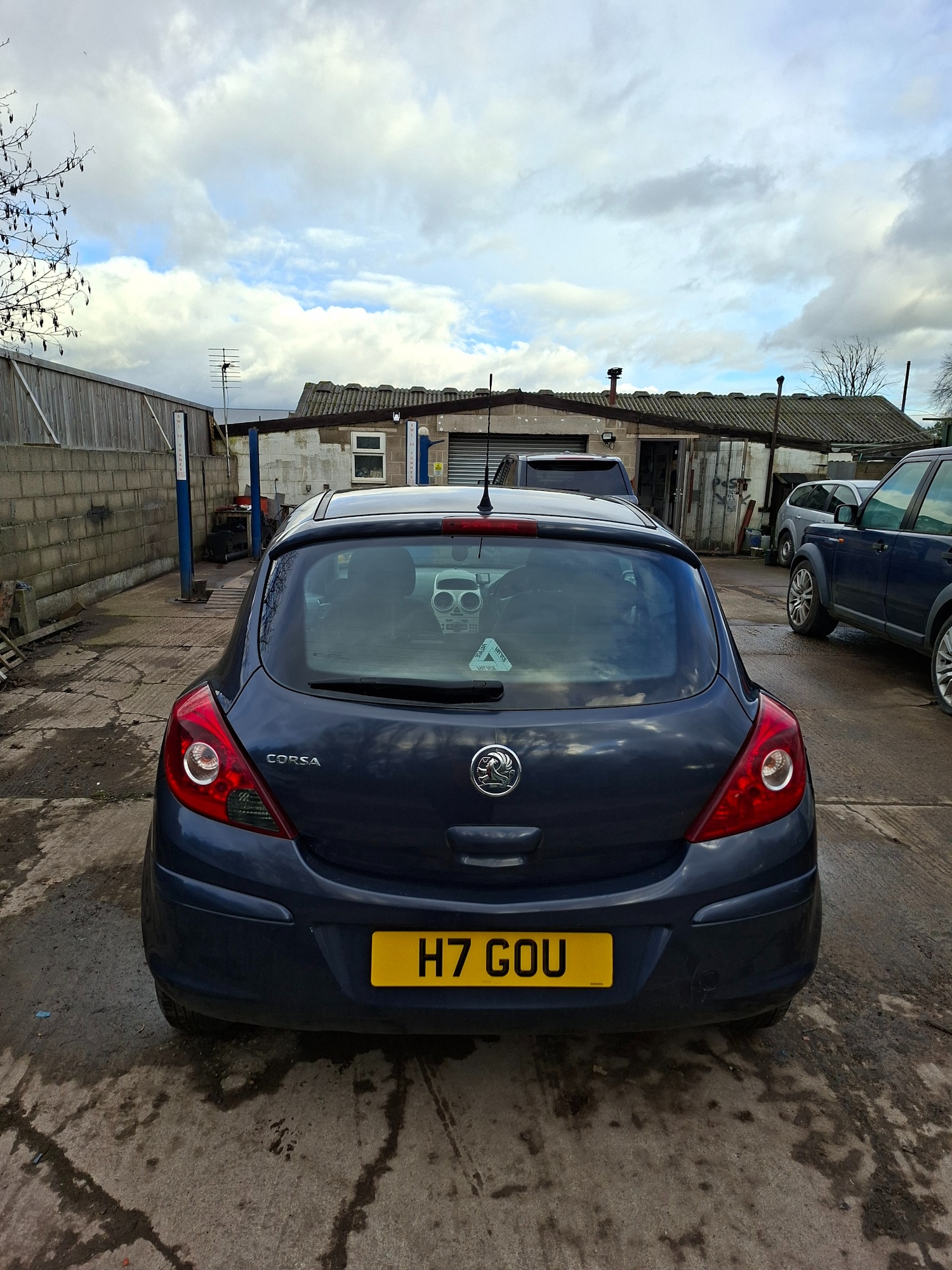 Used Vauxhall Corsa 2009 for sale - 77600740: Photo 6