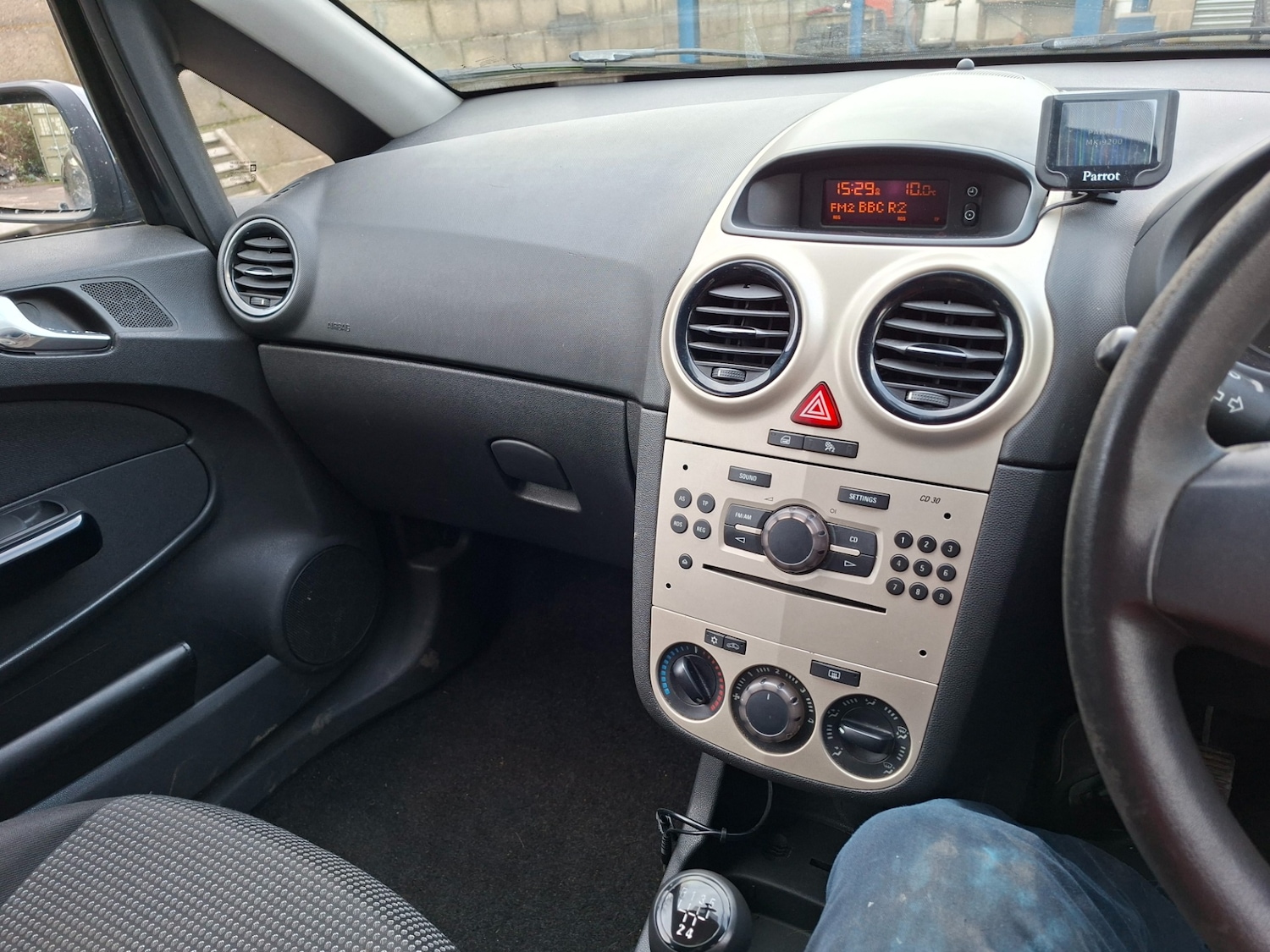 Used Vauxhall Corsa 2009 for sale - 77600740: Photo 7