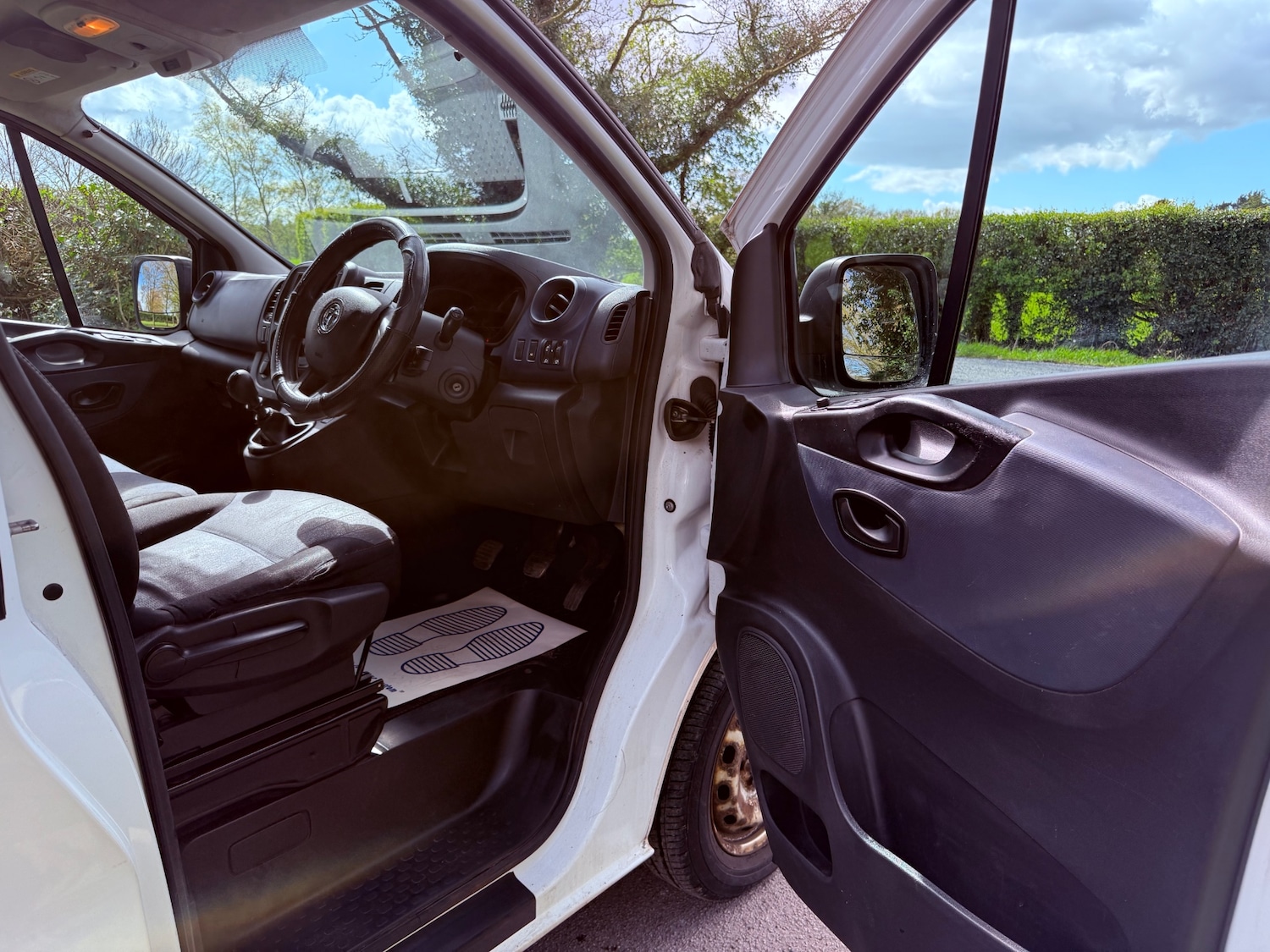 Used Vauxhall Vivaro 2015 for sale - 78210454: Photo 5