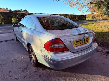 Used Mercedes-Benz CLK 2007 for sale - 76757923: Photo