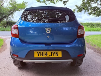 Used Dacia Sandero Stepway 2014 for sale - 78900566: Photo