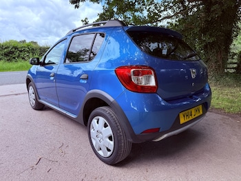 Used Dacia Sandero Stepway 2014 for sale - 78900566: Photo