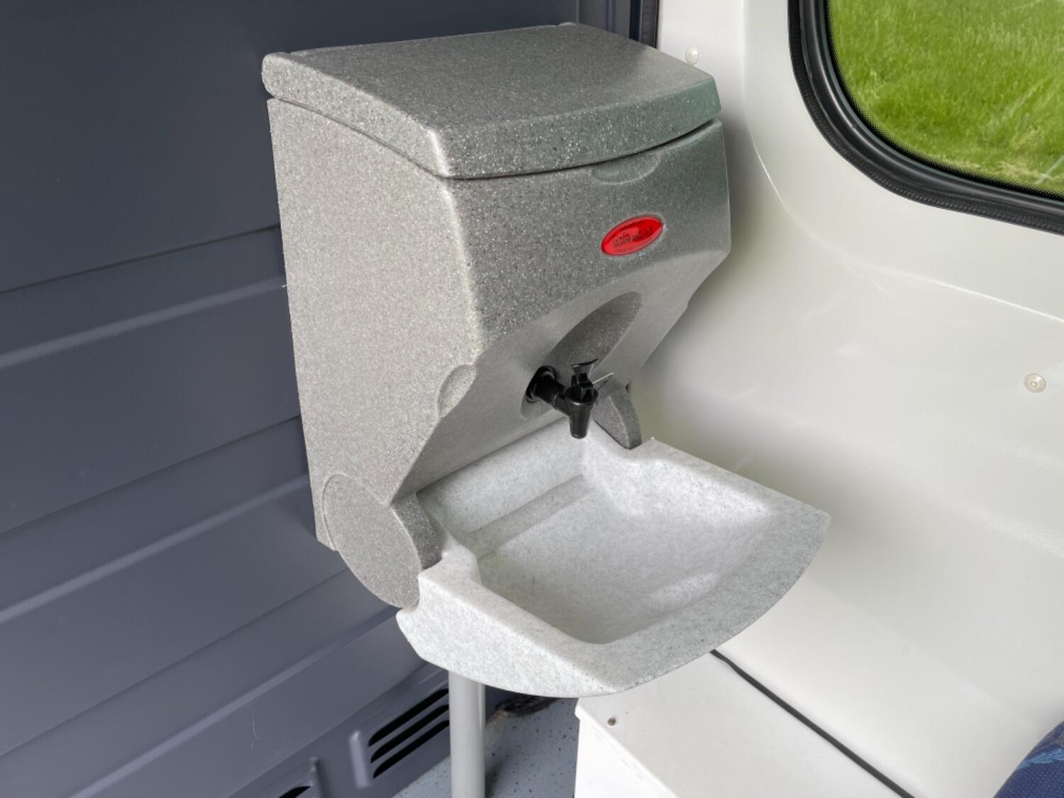 Used Mercedes-Benz Sprinter 2013 for sale - 76497399: Photo 15