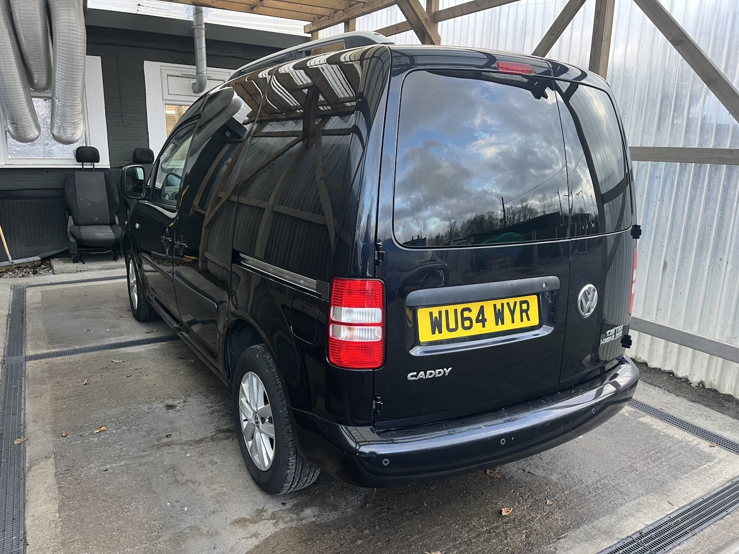 Used Volkswagen Caddy 2014 for sale - 77277314: Photo 3