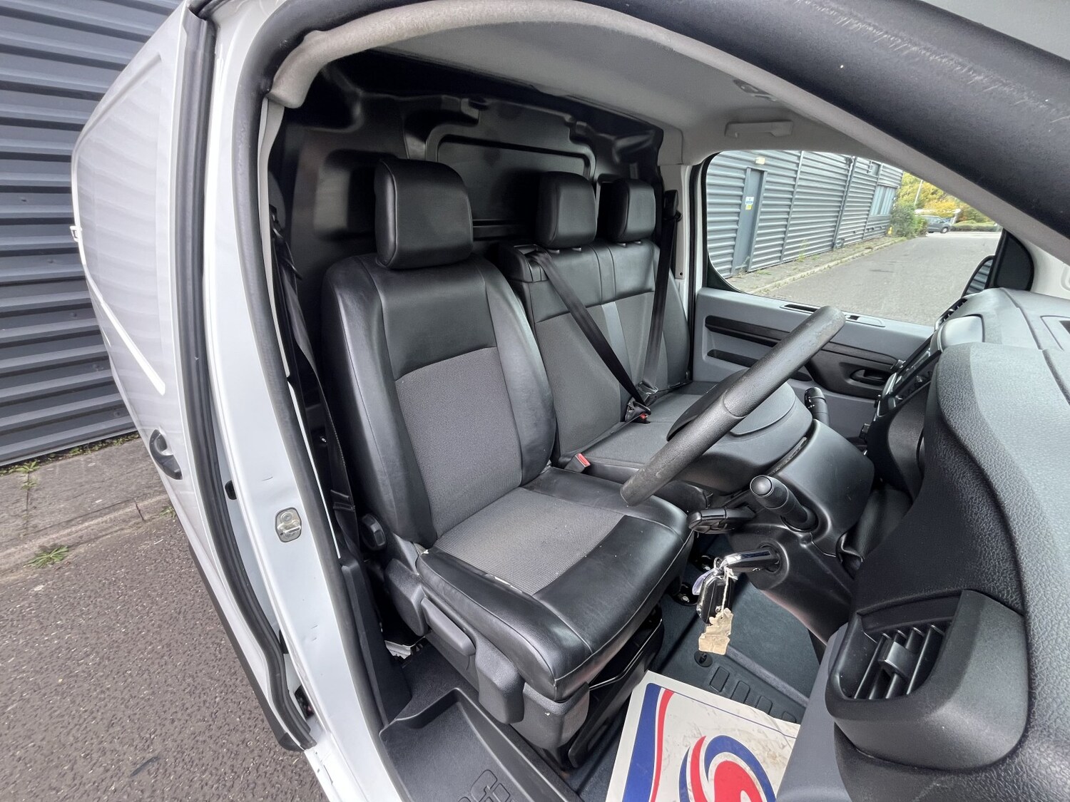 Used Vauxhall Vivaro 2020 for sale - 77464609: Photo 11