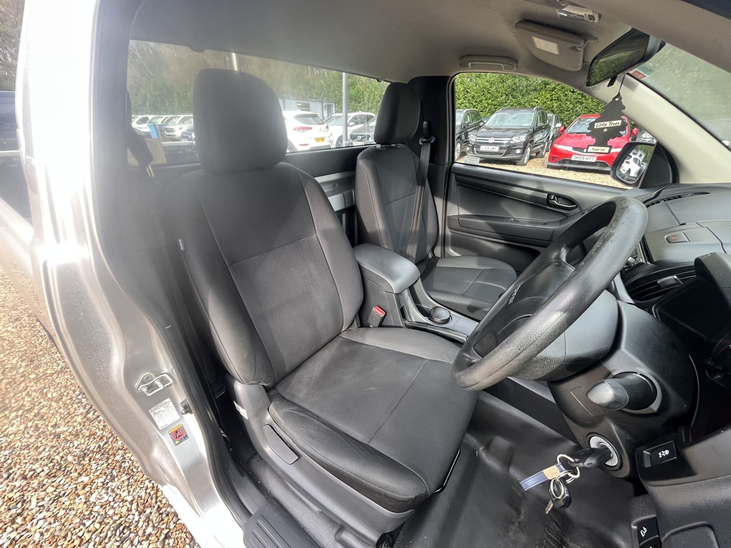 Used Isuzu D-Max 2020 for sale - 76769891: Photo 6