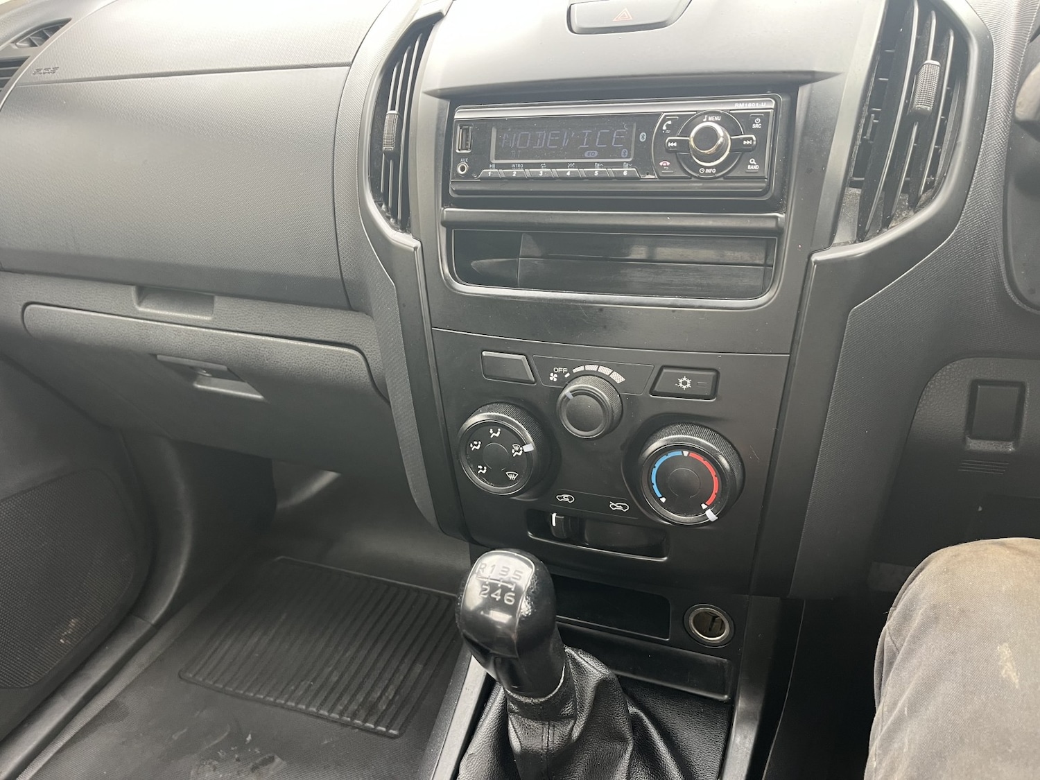 Used Isuzu D-Max 2020 for sale - 76769891: Photo 7