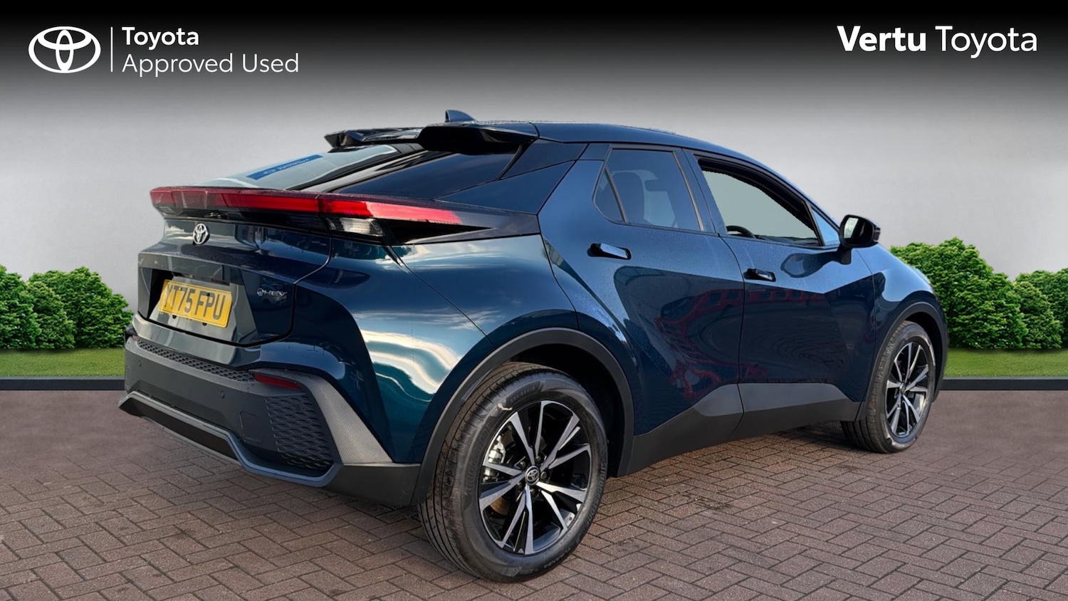 Used Toyota C-HR 2025 for sale - 77196338: Photo 2