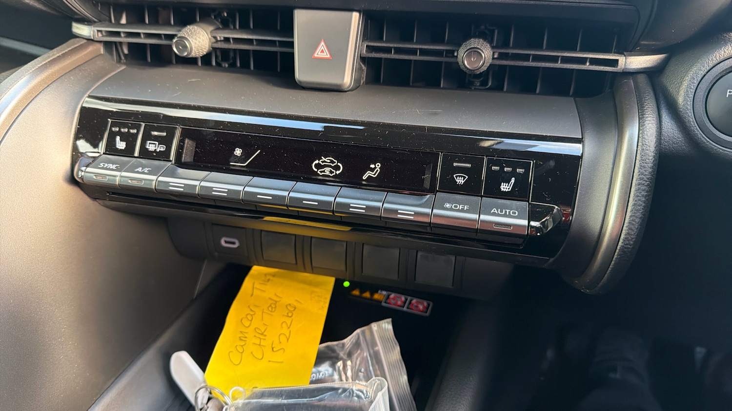 Used Toyota C-HR 2025 for sale - 77196338: Photo 29