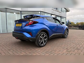 Used Toyota C-HR 2021 for sale - 76415698: Photo