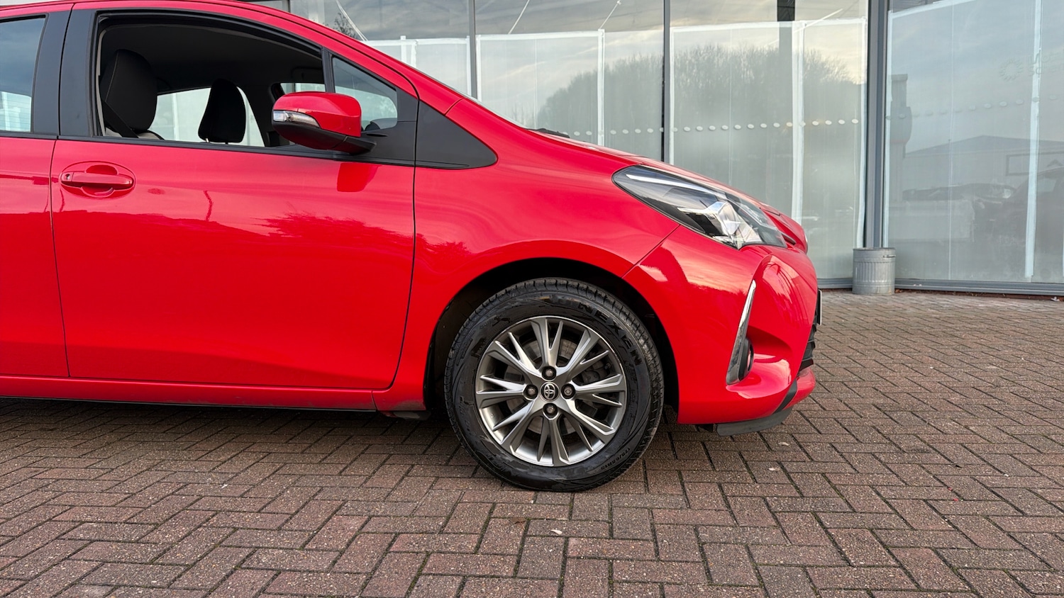 Used Toyota Yaris 2019 for sale - 76718796: Photo 18