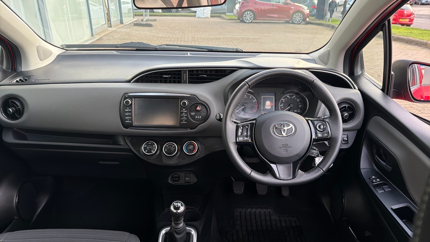 Used Toyota Yaris 2019 for sale - 76718796: Photo 5