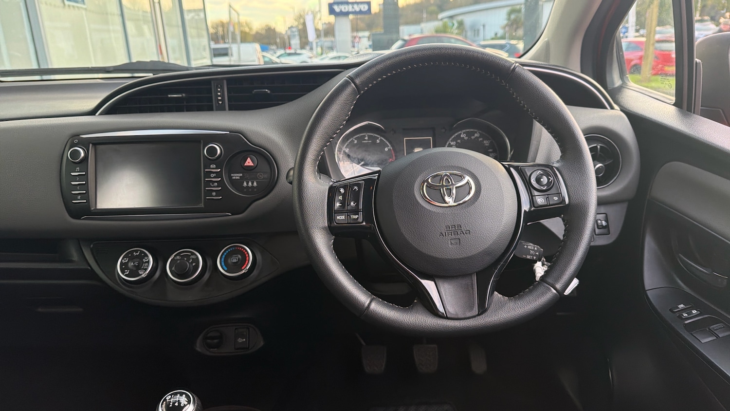Used Toyota Yaris 2019 for sale - 76718796: Photo 8